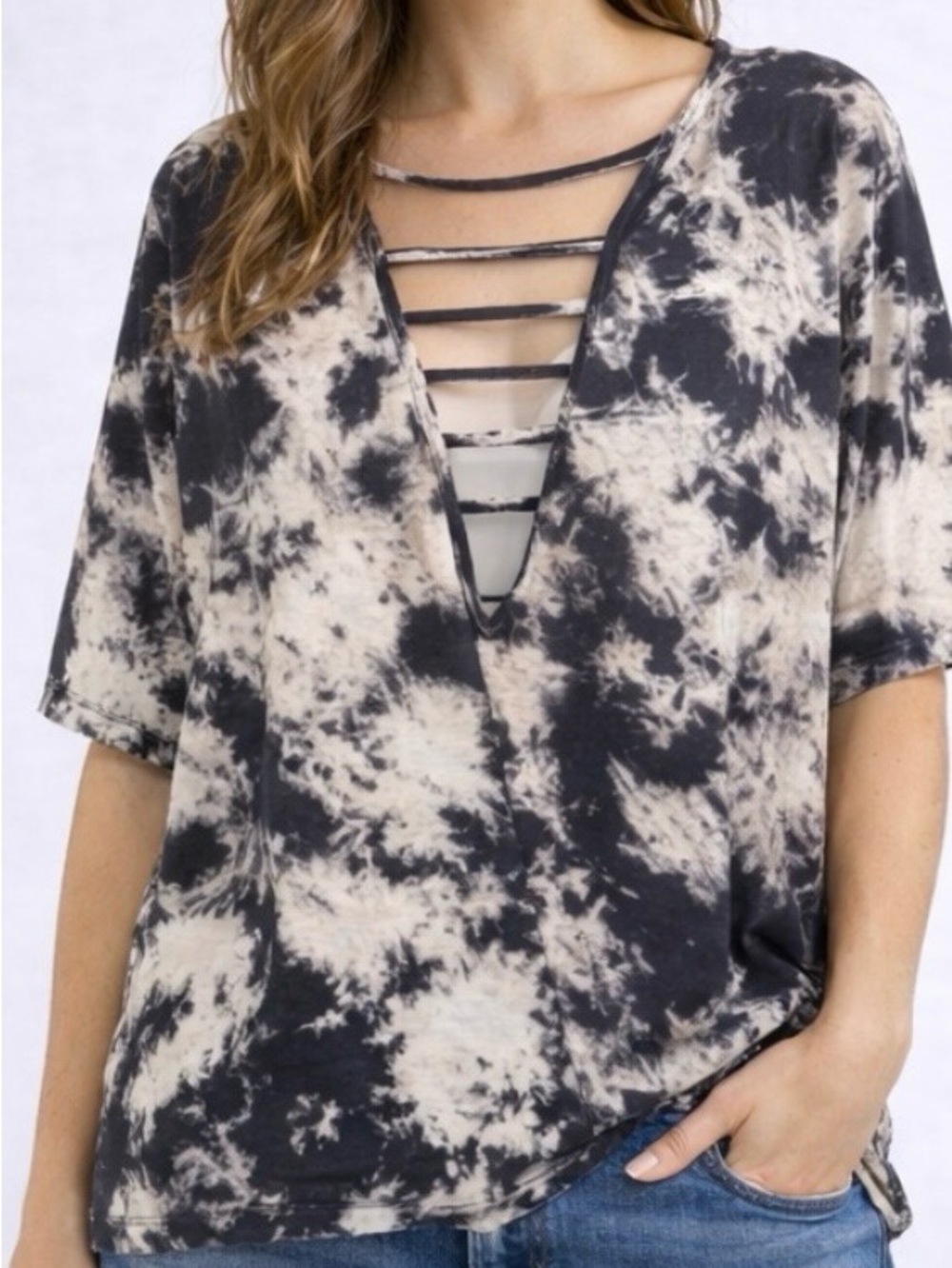 Tie-Dye Strappy V-Neck Women's Plus Size Top - Size 3X